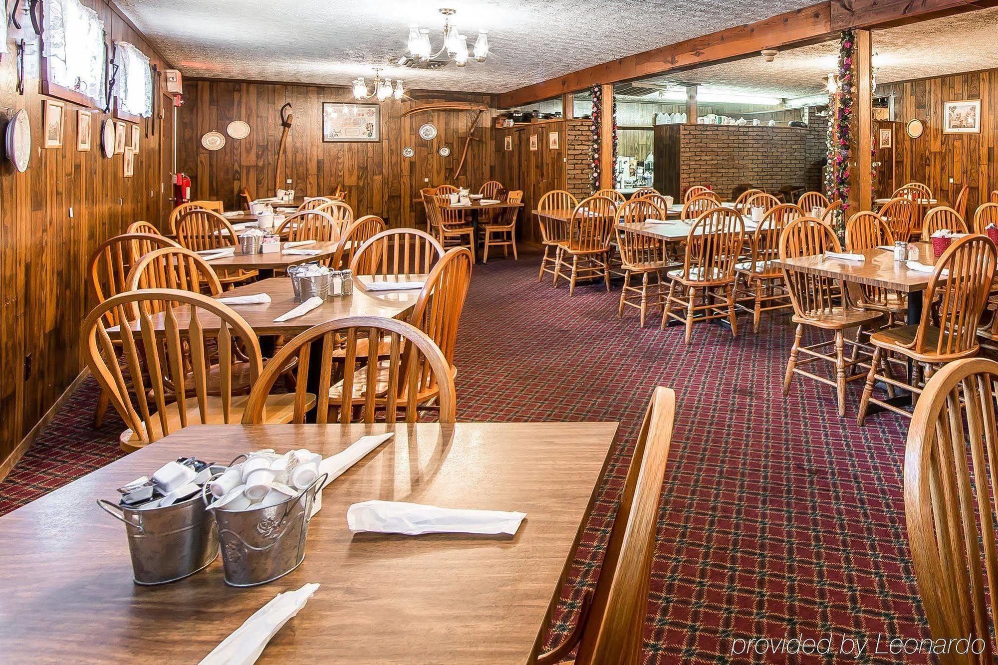 Wild Bear Inn Піджен-Фордж Екстер'єр фото